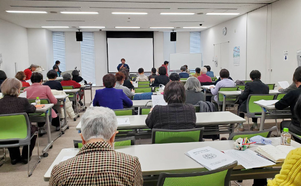 総会の様子