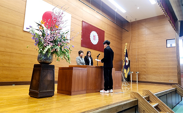 同窓会入会式の様子